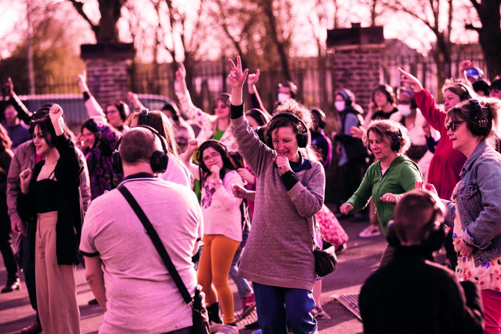 Donne-moi la main (Happy Manif)